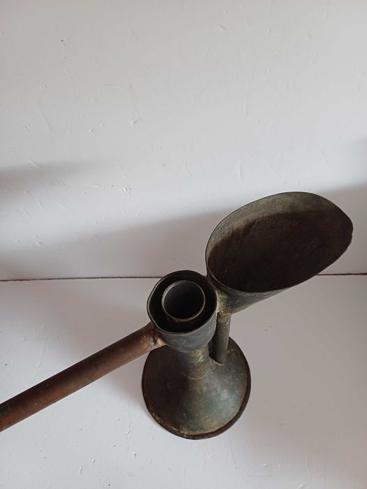 Peça em cobre utilizada em alambique