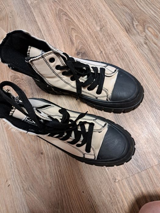 Buty botki trampki 36
