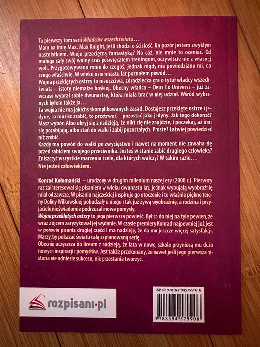 Wojna przeklętych ostrzy. Konrad Kołomański książka