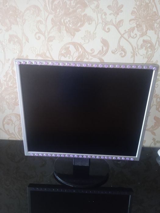 Монітор для комп'ютера