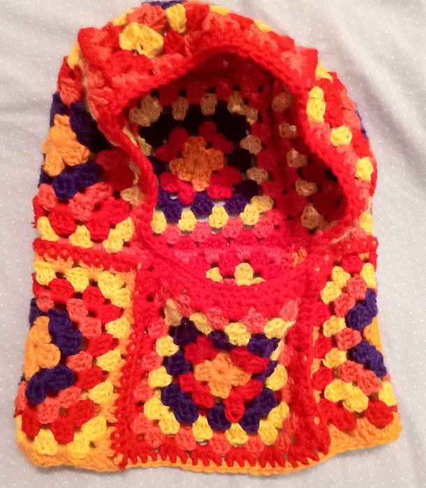 Балаклава чепчик бабушкины квадраты  капор