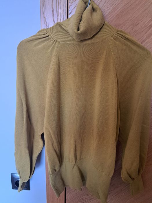 Golf musztardowy Zara