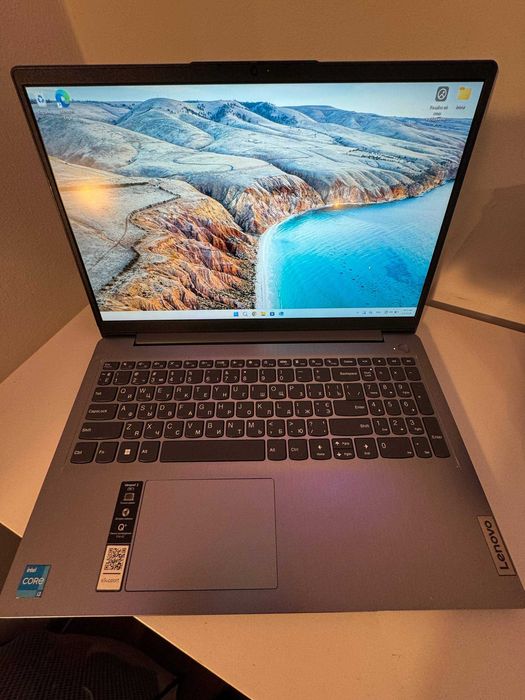 Lenovo IdeaPad 3 / i3 11 gen / 8GB RAM / SSD 256GB / FHD IPS 15"