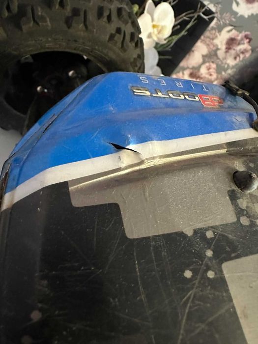 Arrma Kraton 6s blx 1/8