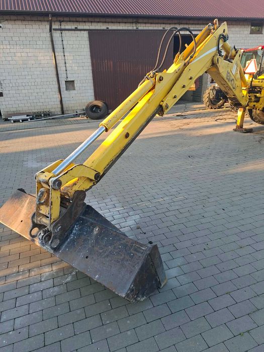 Koparko ładowarka New Holland LB115
