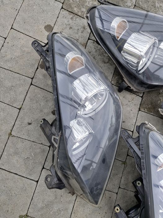 Фара ліва права фари Opel Astra H 2004-2012 чорна опель астра н