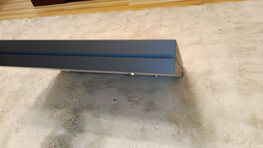 Warte 700 Podstawy drewniane pod głośniki z kolcami plus podstawa pod