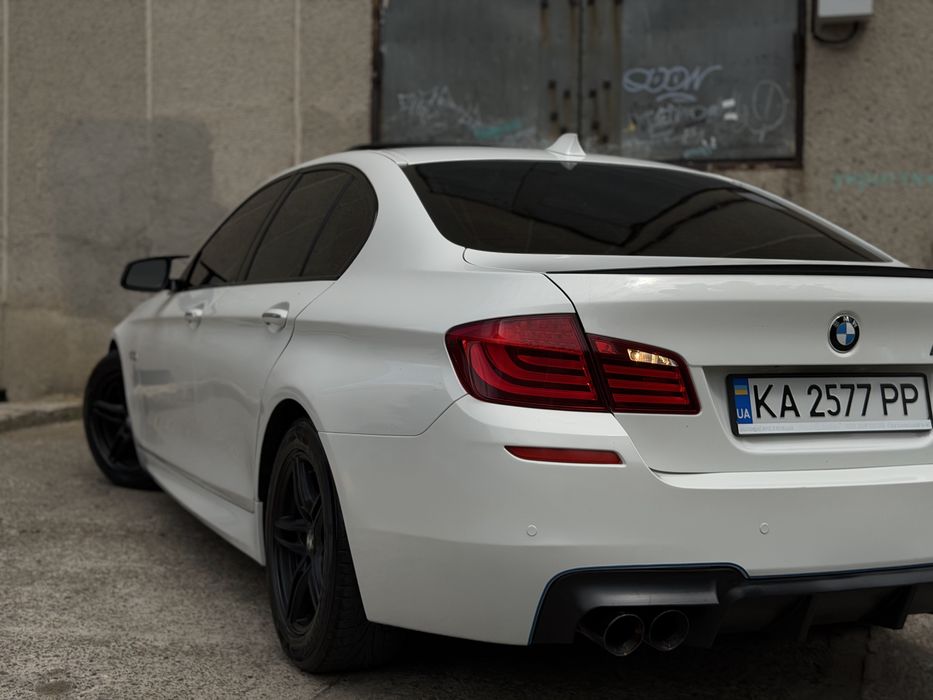 BMW 5-SERIES F10 2013Г.В