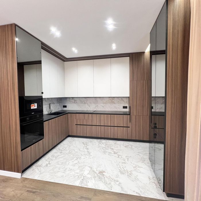 Продаж Таунхауса із ексклюзивним ремонтом.