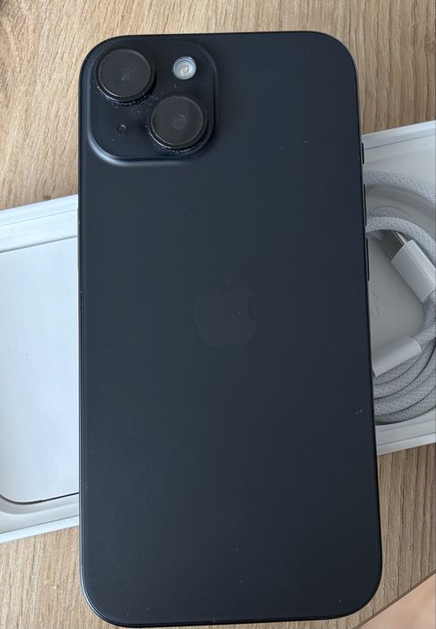 Iphone 15 black