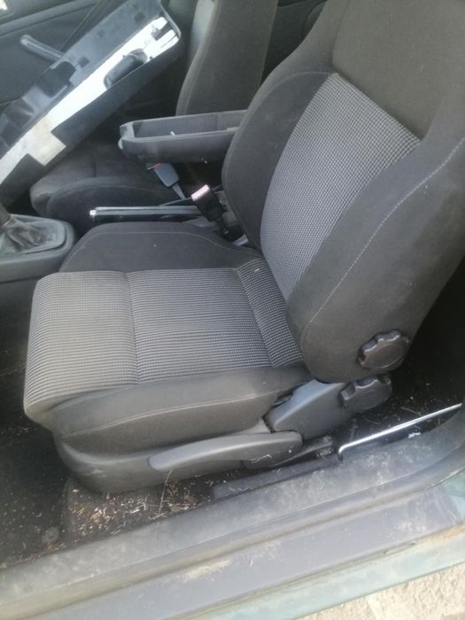 Zestaw foteli golf 4 trzy dzwi