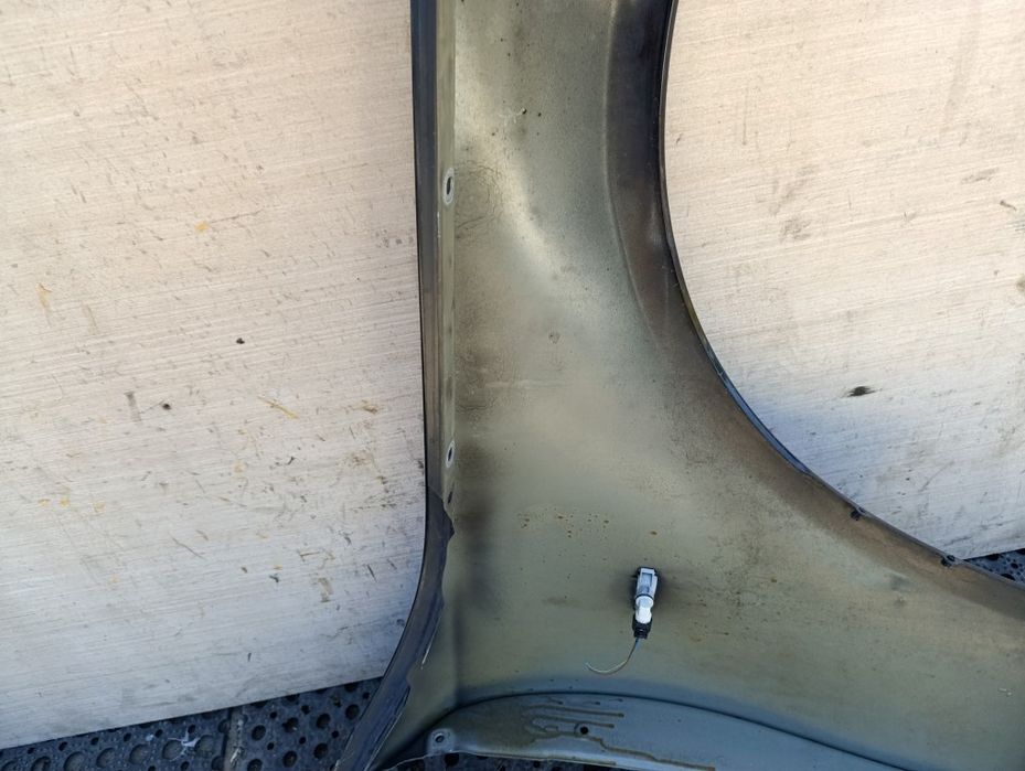 Bmw 520D E60 Sedan Błotnik Przód Lewy A08/7