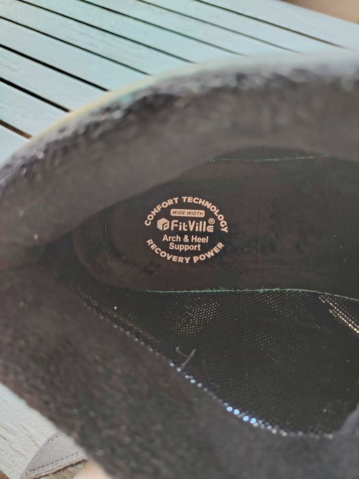 Vendo Botas Novas com caixa NR 44
