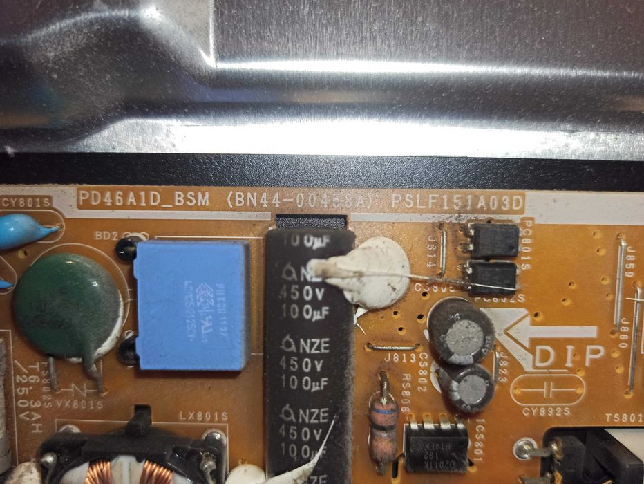 Samsung UE32D6000 na części - uszkodzona płyta główna