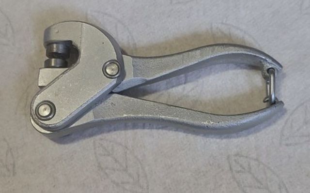 Пломбіратор для свинцевих пломб