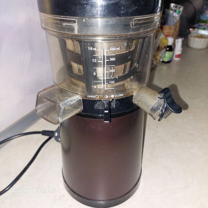 Wyciskarka Hurom HG-FBE11