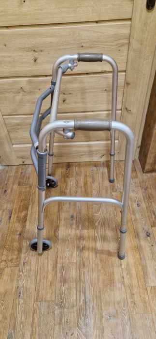 Balkonik chodzik  aluminiowy !