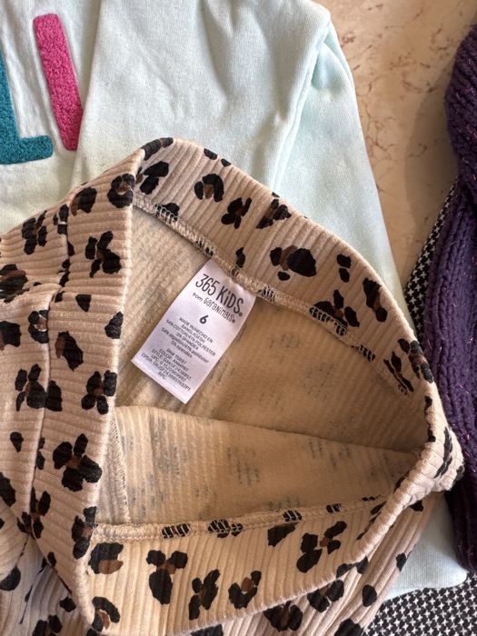 Одяг для дівчинки 5-6 років