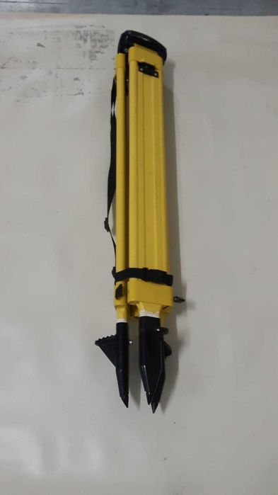 Topografia e Monitorização-Nivel Leica NAK2,MicrómetroGPM3,Mira Invar.