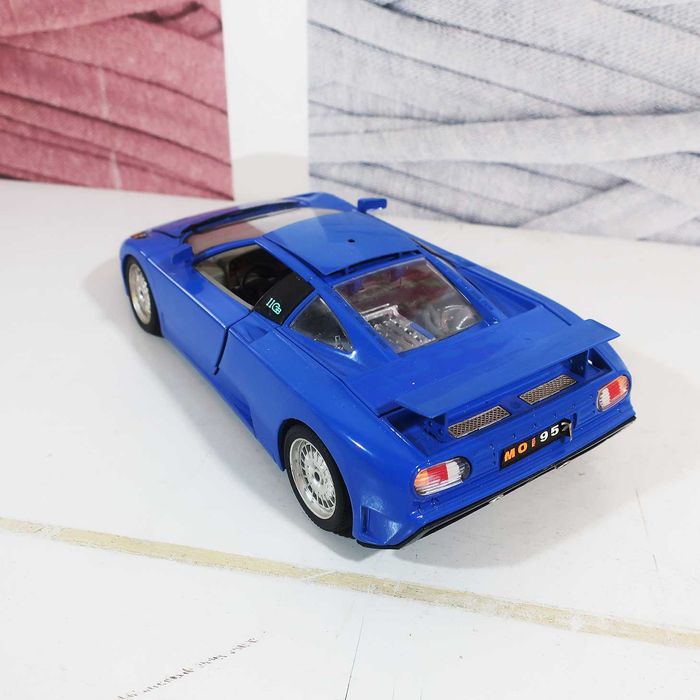 Bugatti 11 EB 1991 Bburago 1/18 Made in Italy