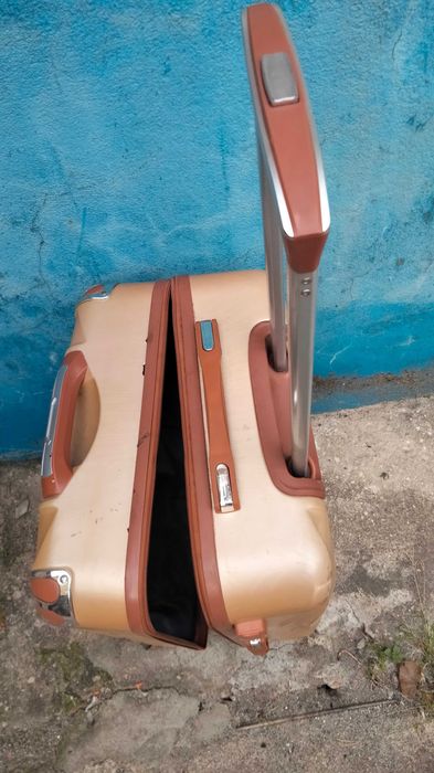 Mala de viagem de quatro rodas