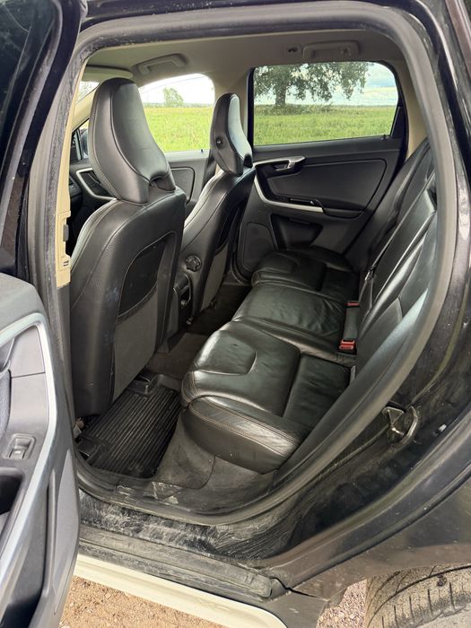 Volvo XC60 4x4 повний привід !
