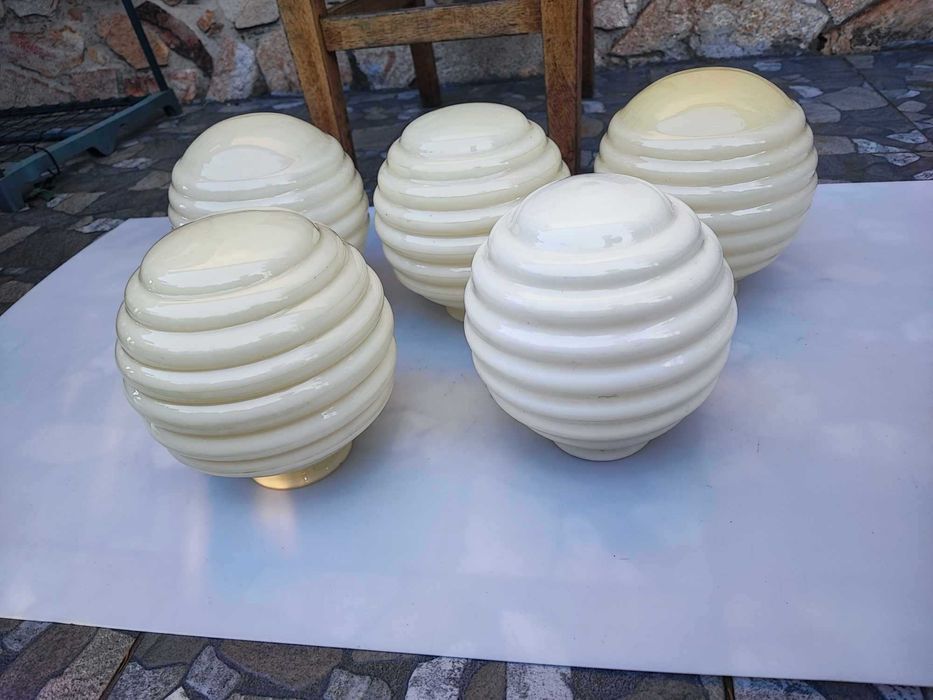 Art deco,miodowe klosze klosz,śr.montażowa 7,8 cm.cena za 1 sztukę