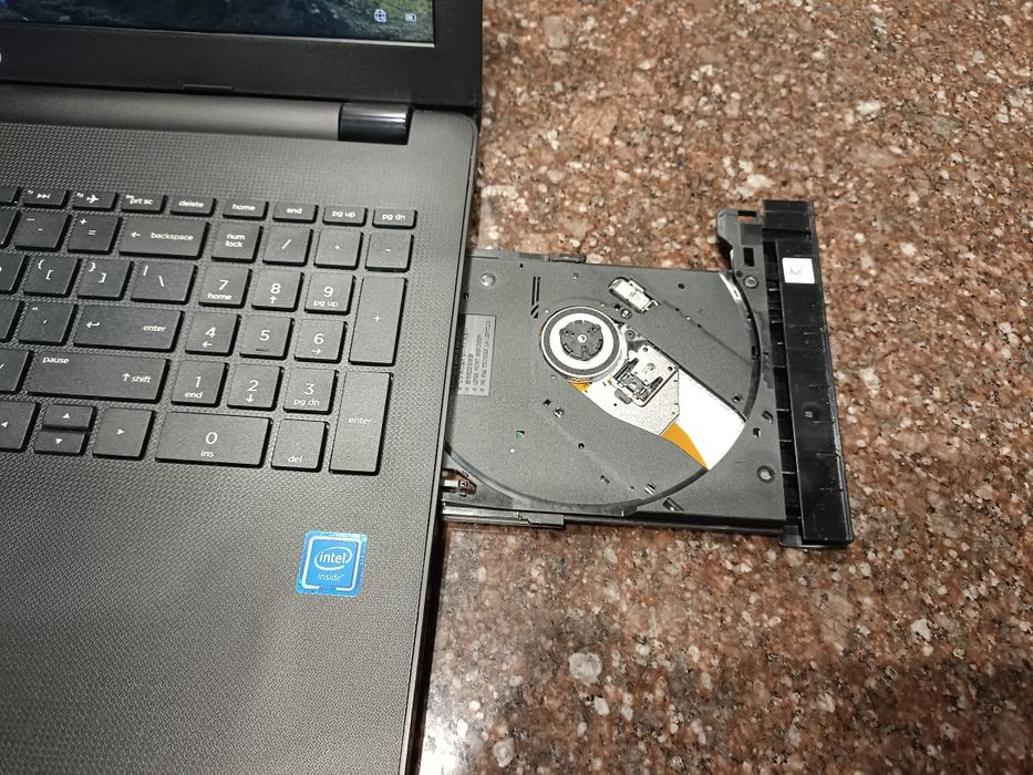 HP Notebook 15-ra070nw
HP Notebook - 15-ra070nw
HP Notebook - 15-ra