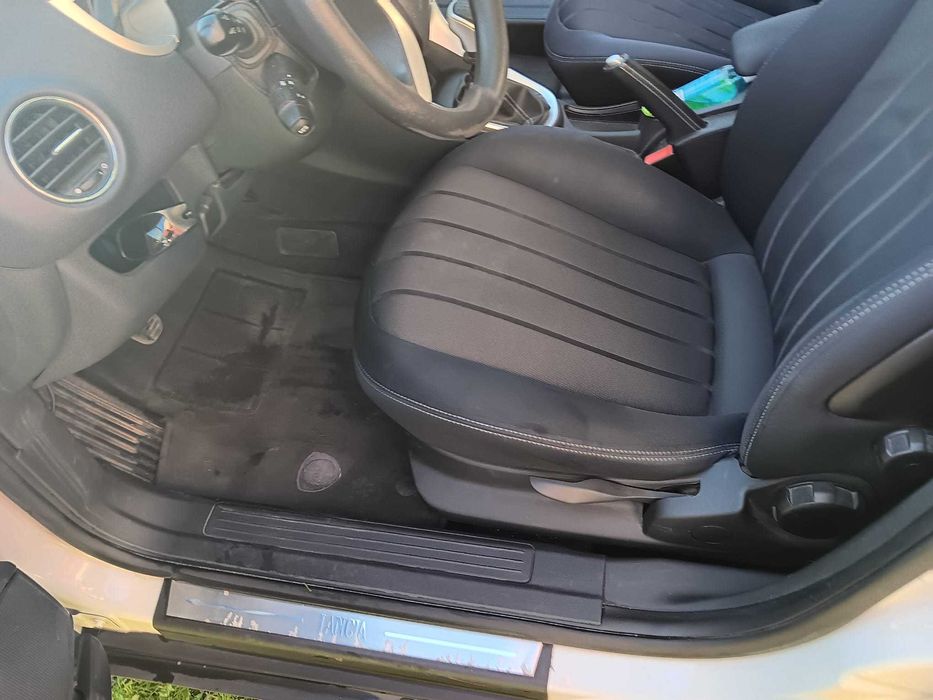 Lancia Delta 1,4 2008r. 120km