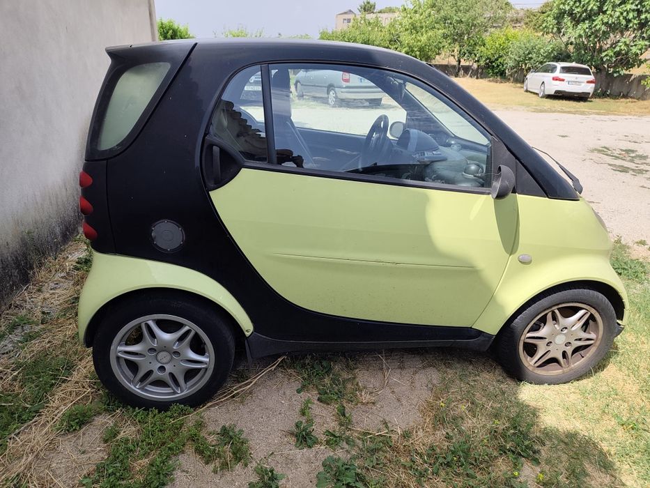 Smart fortwo dci ano 2003 para peças todo o material disponivel