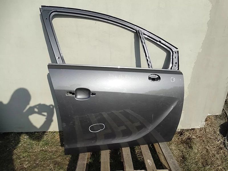 Drzwi prawe przednie Opel Meriva B