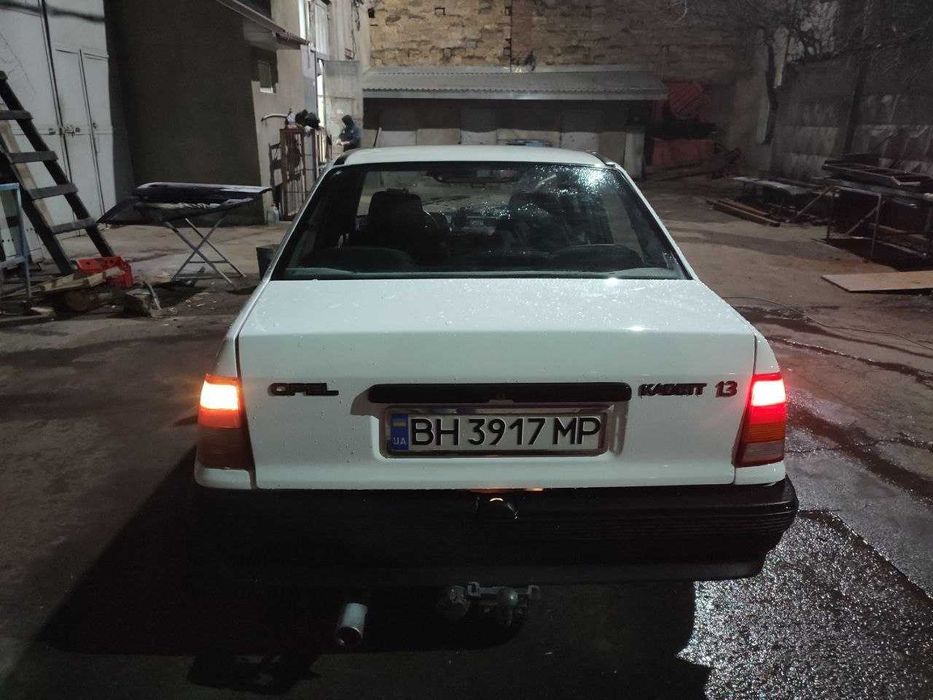 Продаж авто Opel Kadett 1.3 Бензин