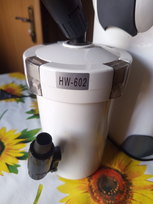 Sprzedam filtr Sun sun HW-302 plus prefiltr 602