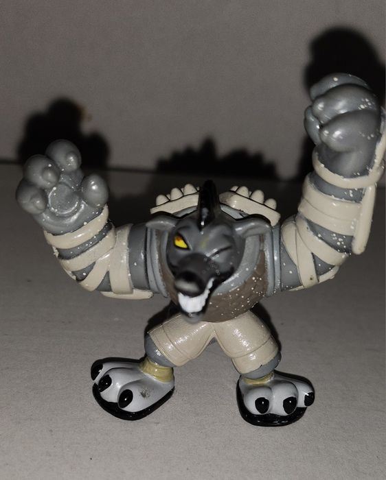 Фігурки   Зомбозо   Генерал  Вовк  2 шт.