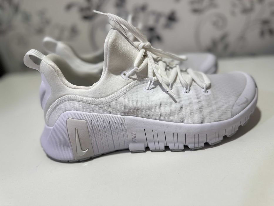 Кросівки тренувальні Nike FREE METCON 6 FJ7126-101, 39р, 42р