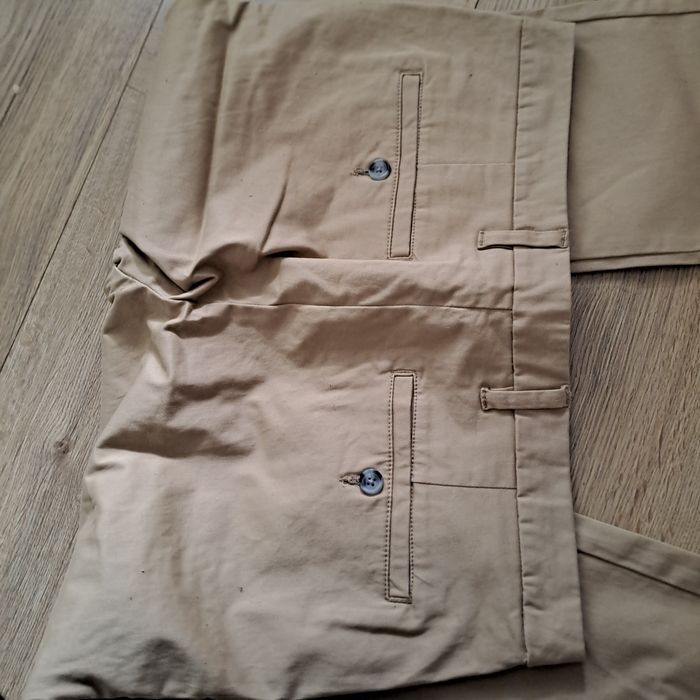 Meskie spodnie chinosy W30L30