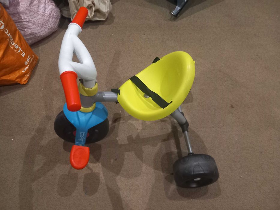 Triciclo bebe como novo