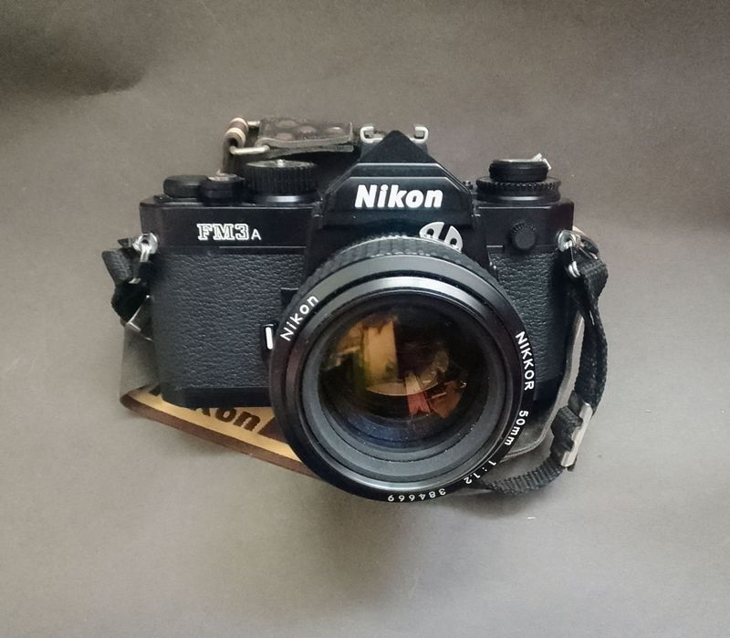 Nikon FM3A + Nikkor 50mm 1:1.2