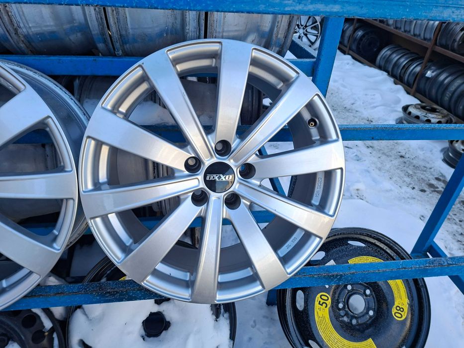 Диски OXXO 5/112 R18 8J ET30 VW Tiguan Фольцваген Тігуан .