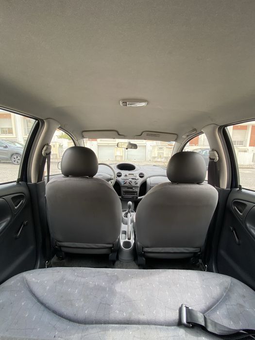 Toyota Yaris 1.0 2001