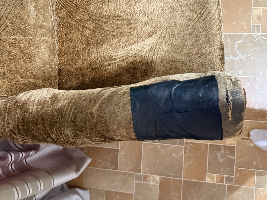 Продам диван угловой