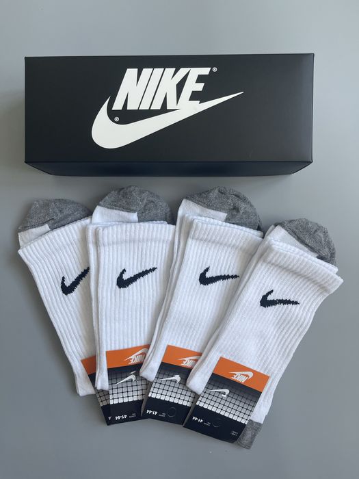 Шкарпетки найк білі із сірою стопою/носки Nike белые, серая стопа