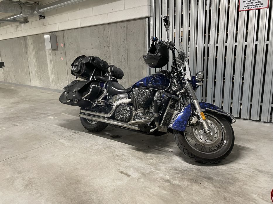 Vtx 1300 honda chopper