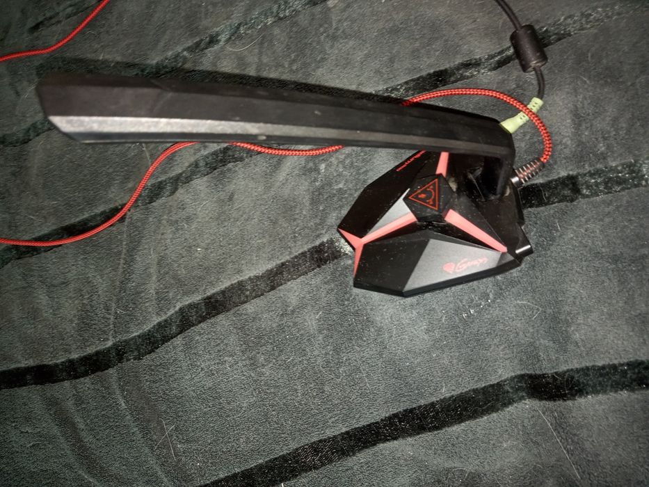 Mikrofon Genius 200 z okablowaniem