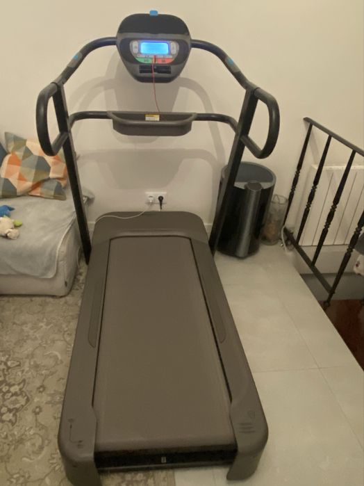 Passadeira de corrida Domyos W900