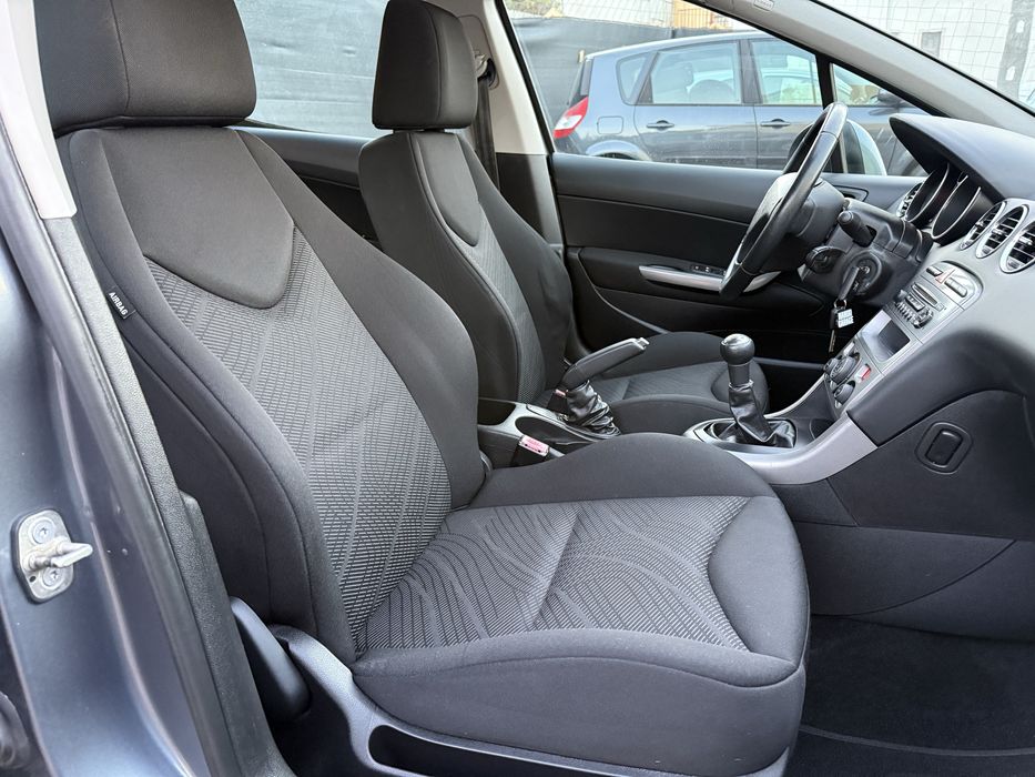 PEUGEOT 308 1.4 VTI Gasolina - 115.000 km - Com Garantia