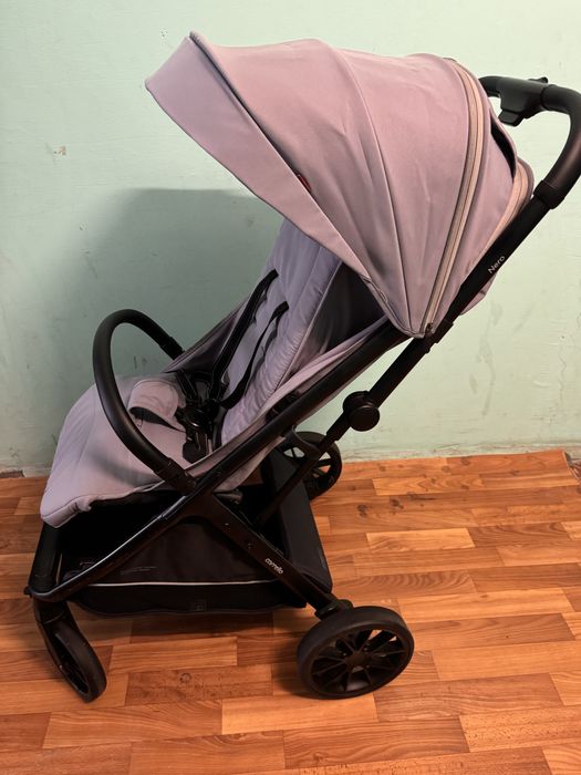 Прогулянкова коляска Carrello Nero