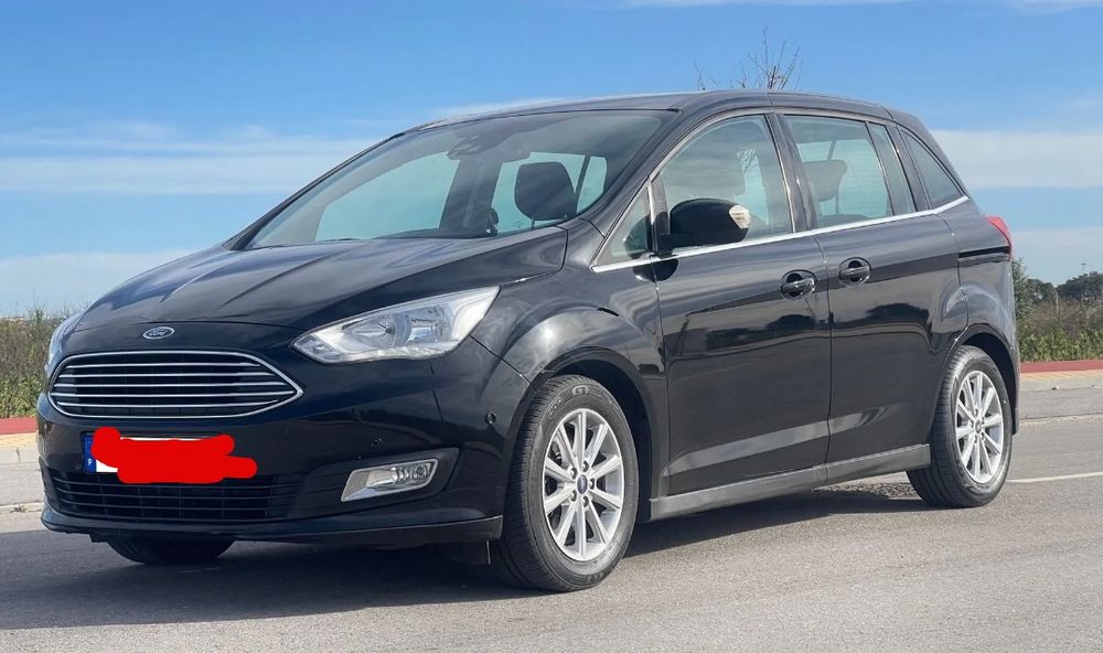 Carrinha Ford Grand C-Max