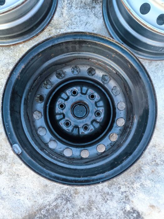 Диски 6 139.7 r16 DIA67.1 на л200 паджеро 3-4