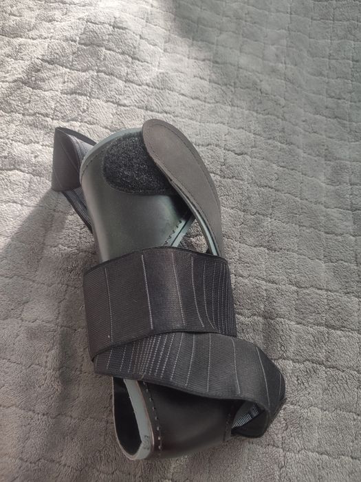 Ортез на стопу у відмінному стані